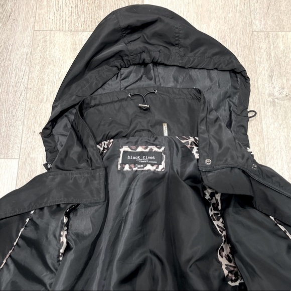 Black Lightweight Utility Jacket -Size M - Picture 4 of 13